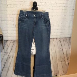 Flattering cute Lucky bell bottom jeans